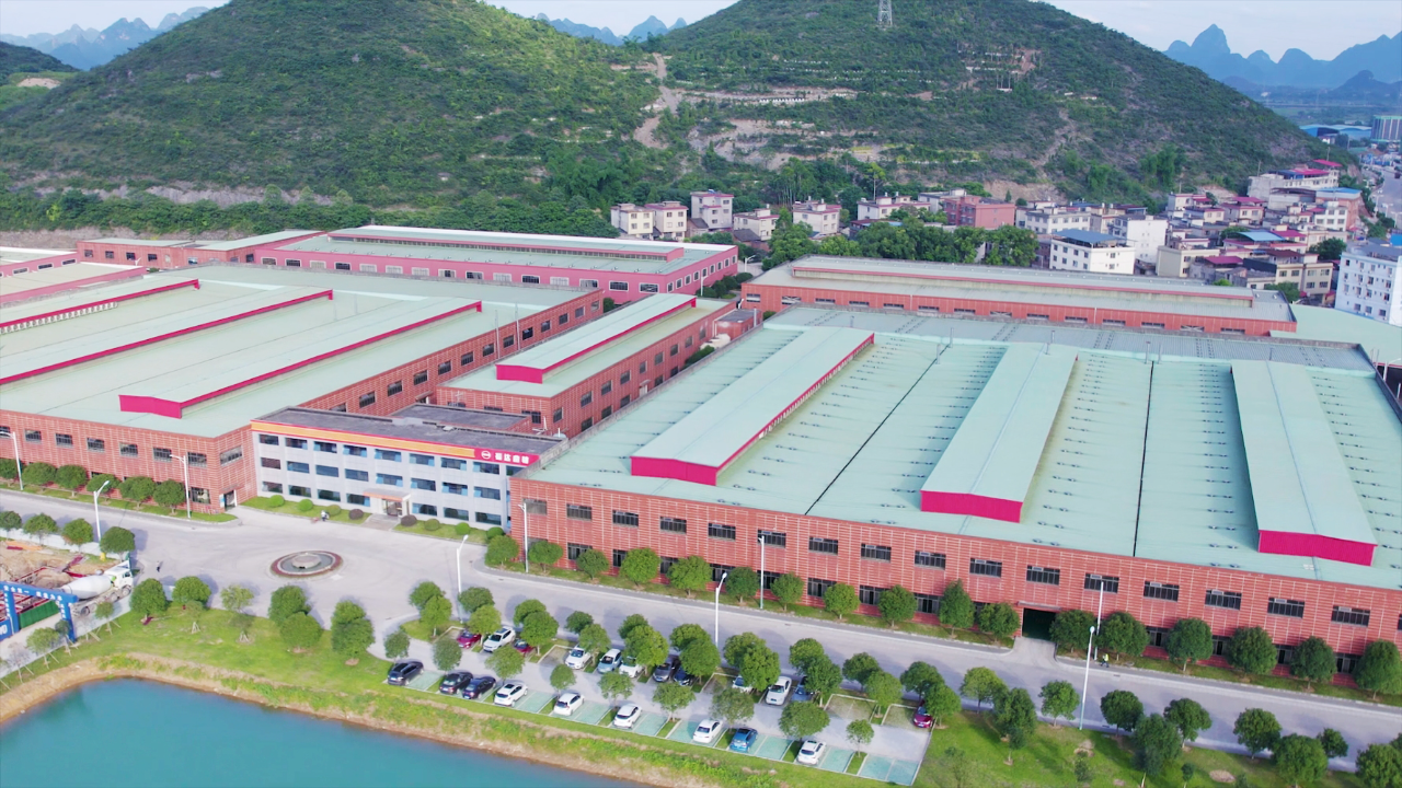 桂林福达曲轴有限公司荣获“广西智能制造标杆企业”称号